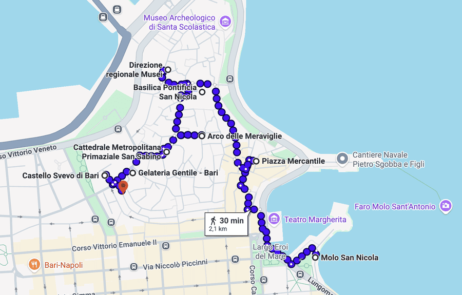 Mappa di Bari Vecchia con idea di itinerario con le cose da vedere a Bari 1 giorno